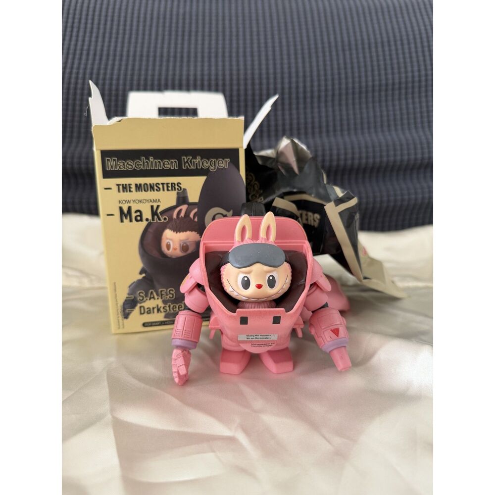 Labubu - The Monsters x Kow Yokoyama Ma.K. S.A.F.S Darksteel -  Pink